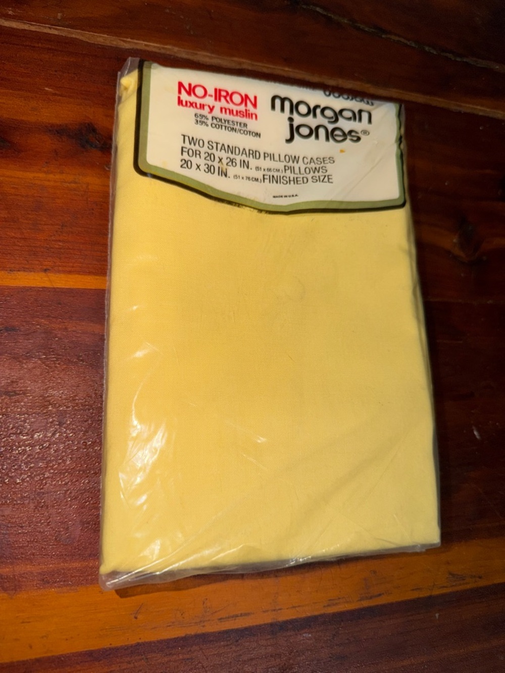 Vintage NEW Morgan Jones "No-Iron Luxury Muslin" Pillowcases Sunshine Yellow